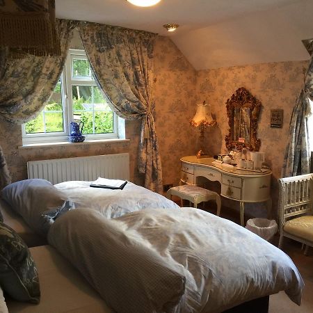 The Chestnuts Guest House Атерстен Екстер'єр фото