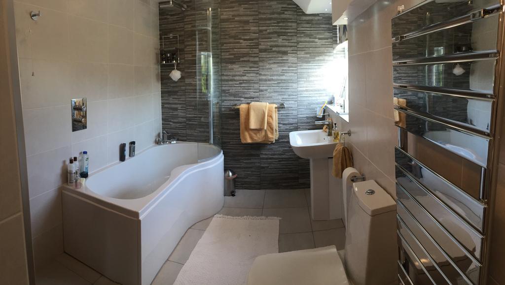 The Chestnuts Guest House Атерстен Екстер'єр фото