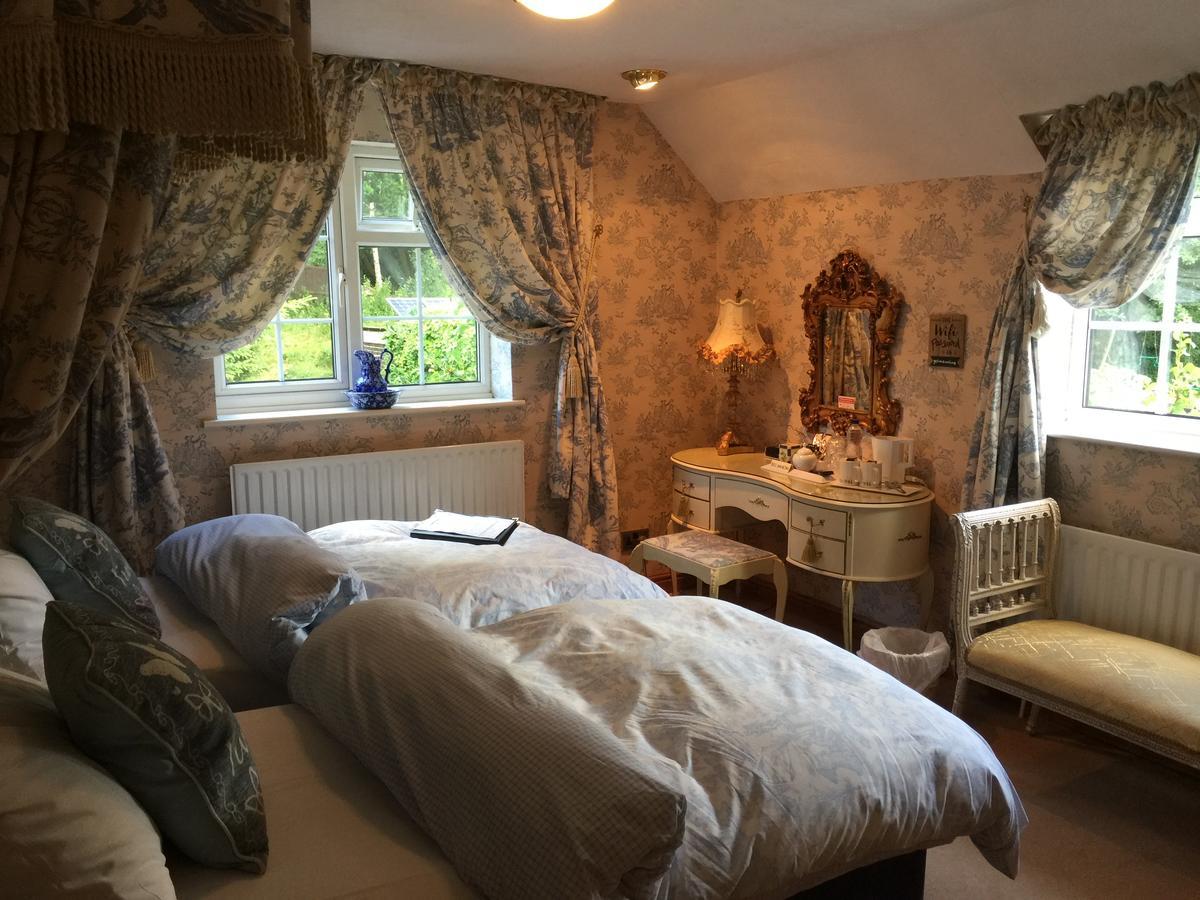 The Chestnuts Guest House Атерстен Екстер'єр фото