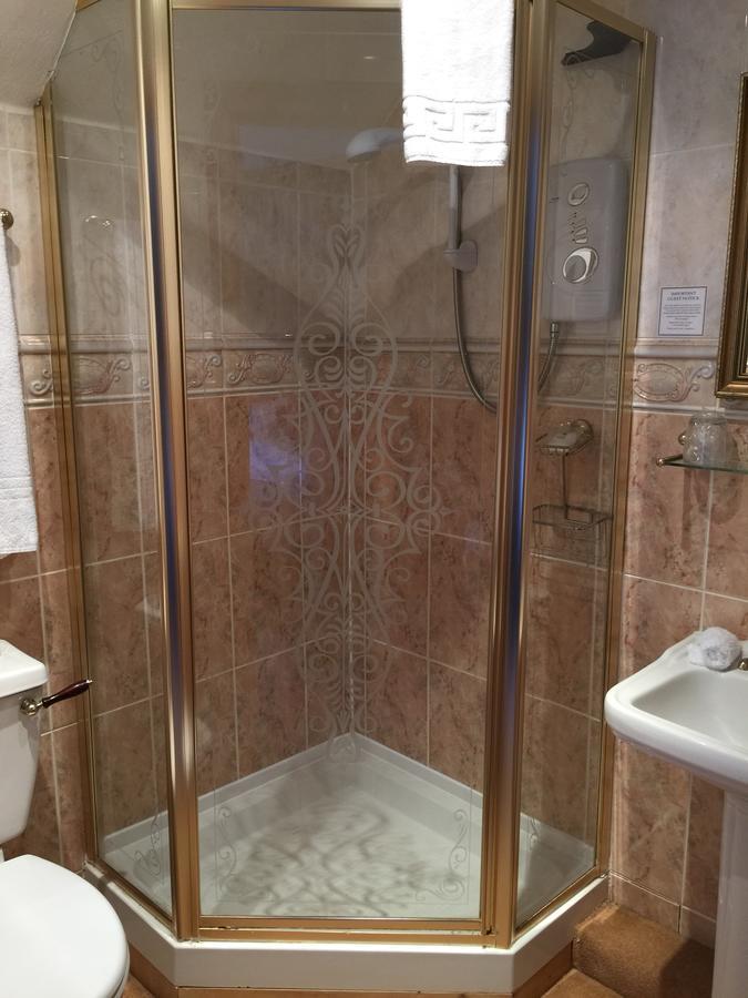 The Chestnuts Guest House Атерстен Екстер'єр фото